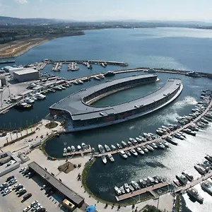 **** Hotel Crowne Plaza - Tuzla Viaport Marina By Ihg Türkei