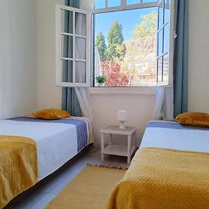 Guest house & Flower - Private Bedrooms, Funchal (Madeira)