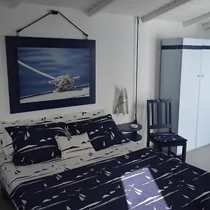 Bed & Breakfast Yacht Club Sal 